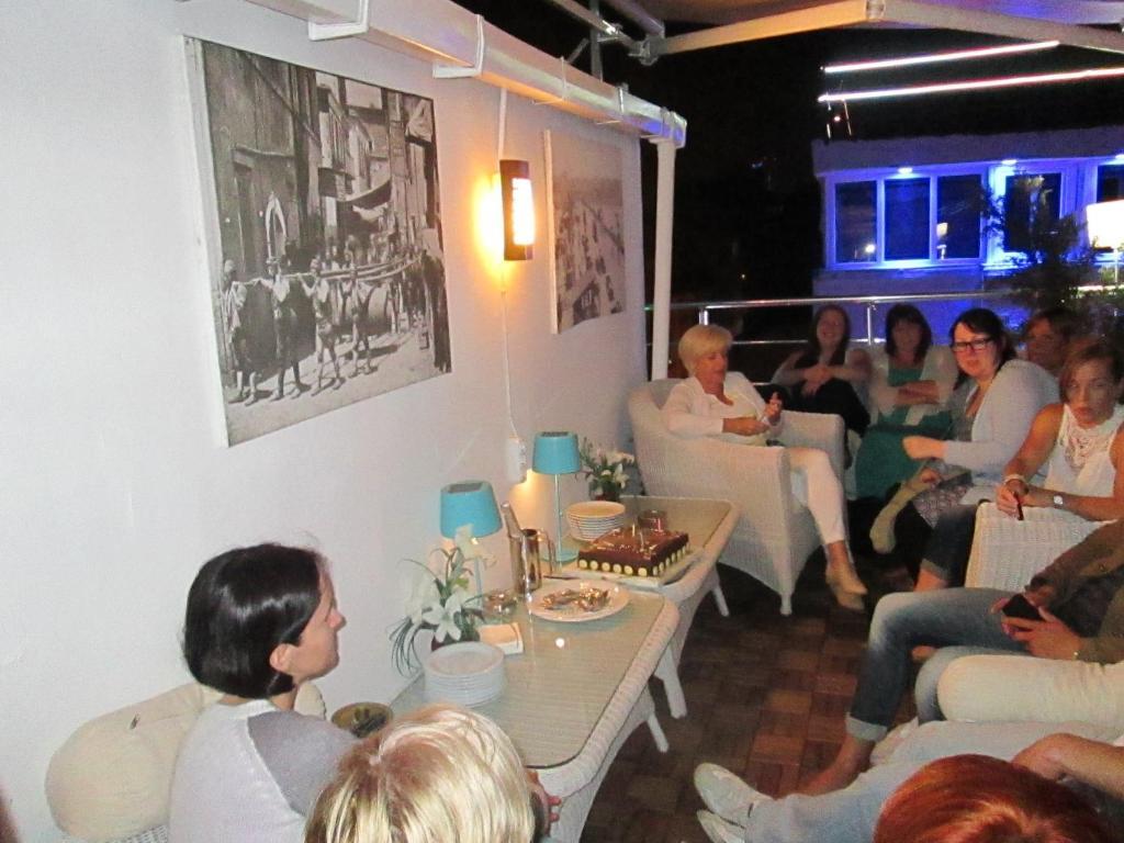 Glorina Hotel Истанбул Екстериор снимка